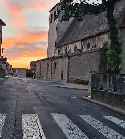 Gite De La Chateldonnaise Exterior foto